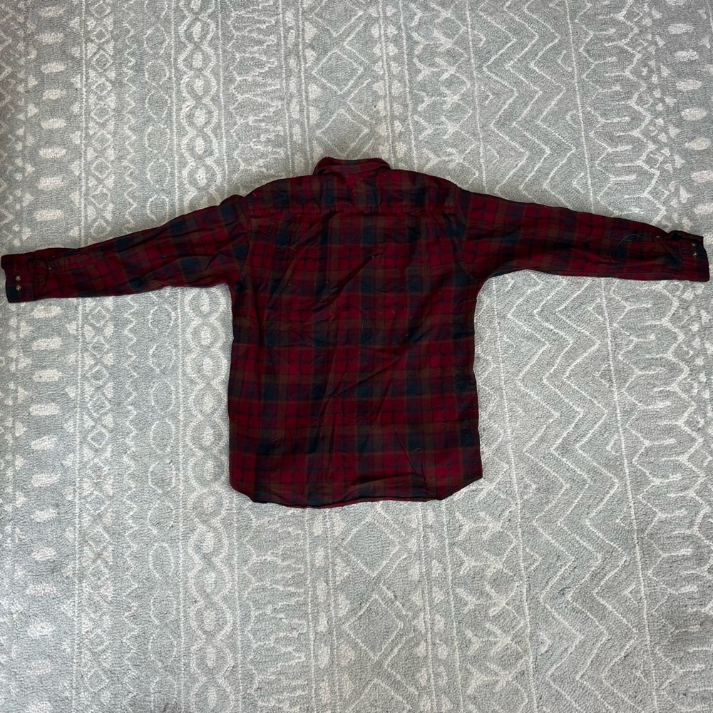 Men’s Pendleton Button Up - Picture 2 of 3
